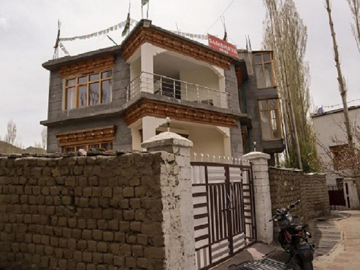 Sambhava Inn Leh Ladakh Ut Eksteriør bilde
