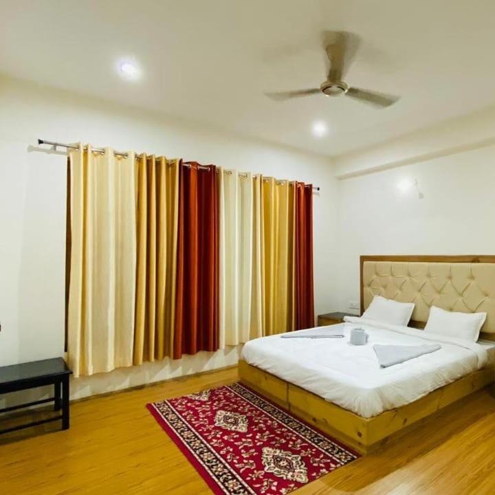 Sambhava Inn Leh Ladakh Ut Eksteriør bilde